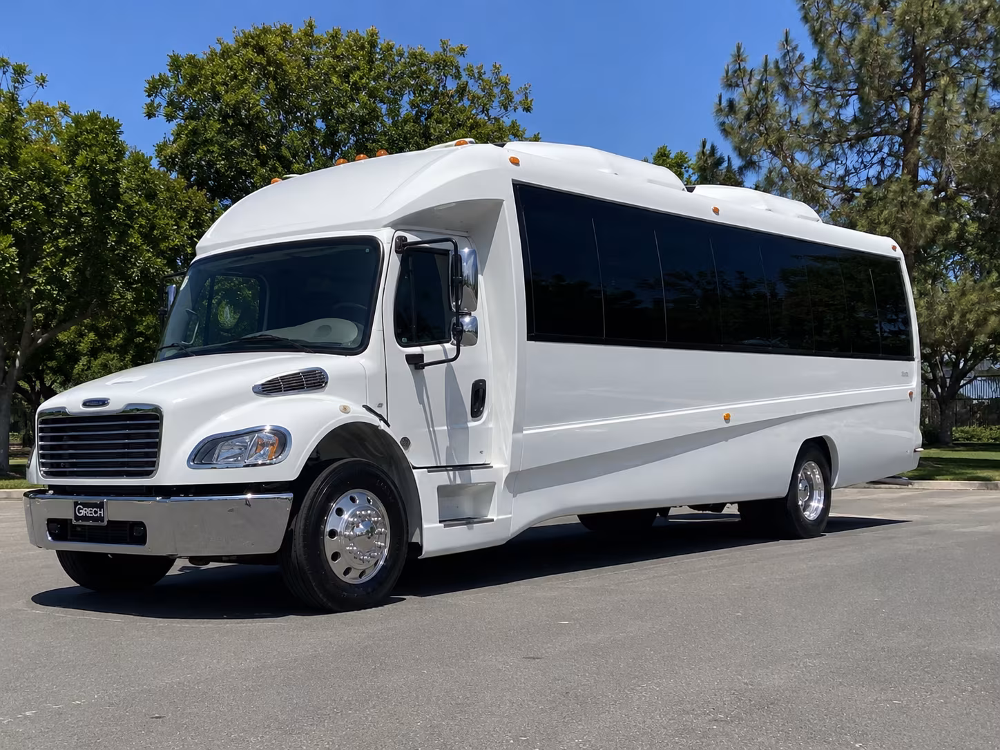 Milpitas Birthday, Sweet 16, & Quinceañera Party Bus Rentals