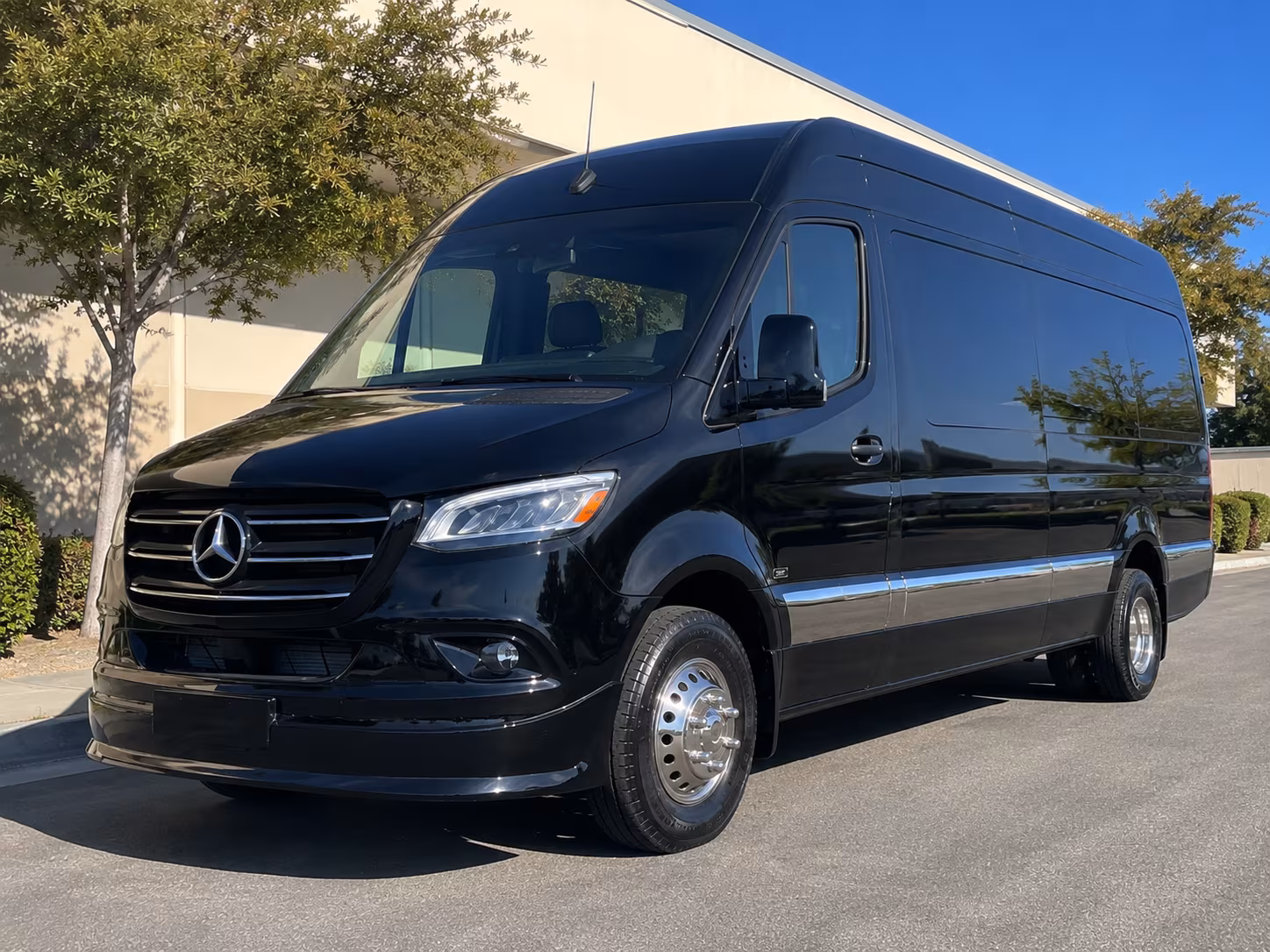Salinas Airport Shuttle & Transportation pickup coordination