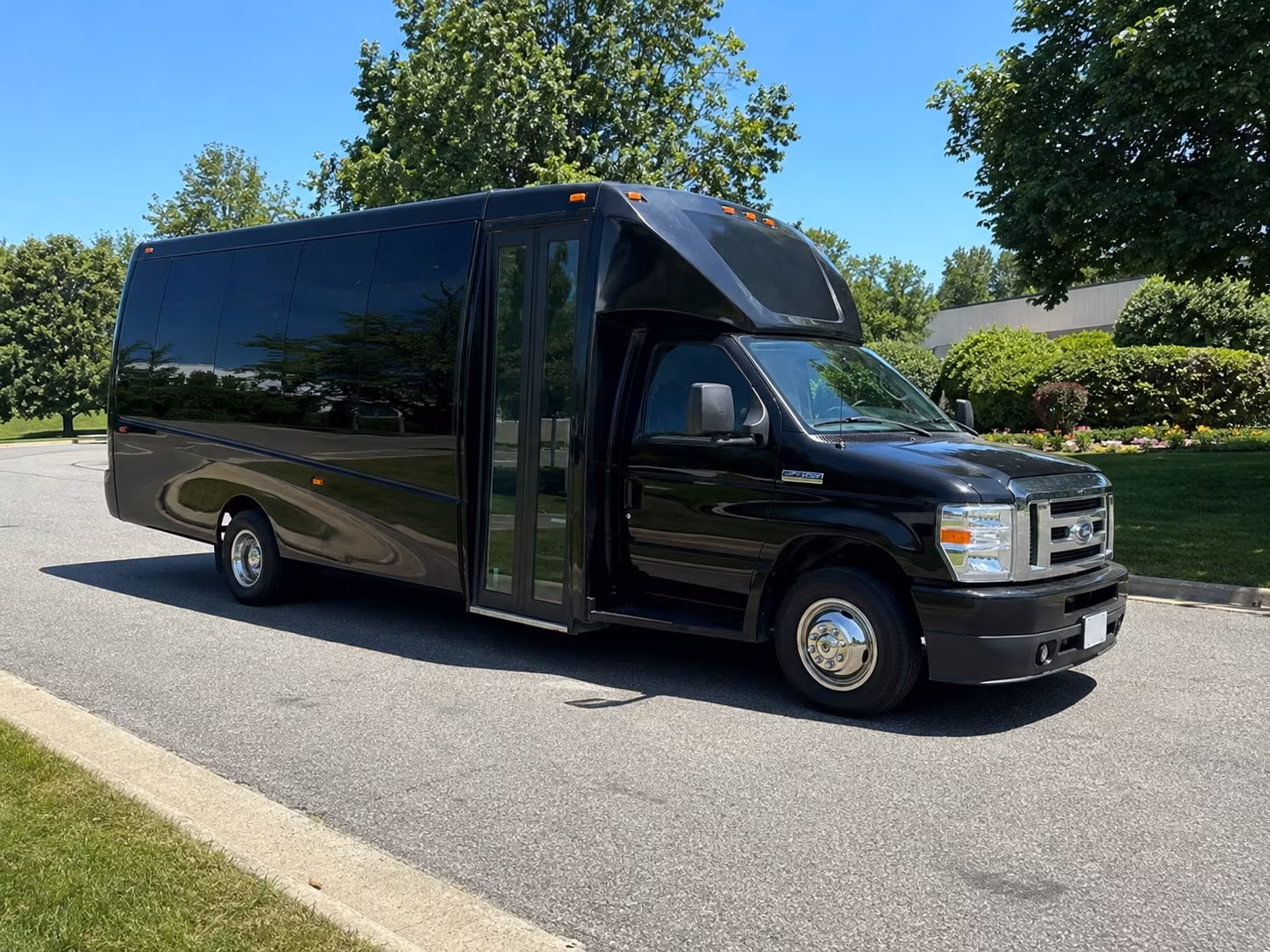 Salinas Wedding Transportation group transportation