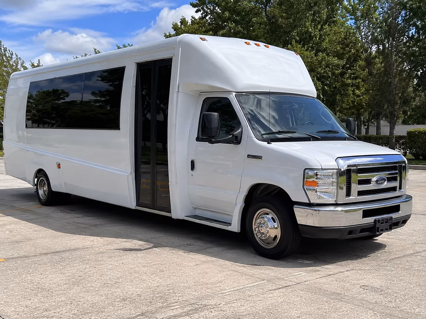 Watsonville Winery Tour & Pub Crawl Transportation
